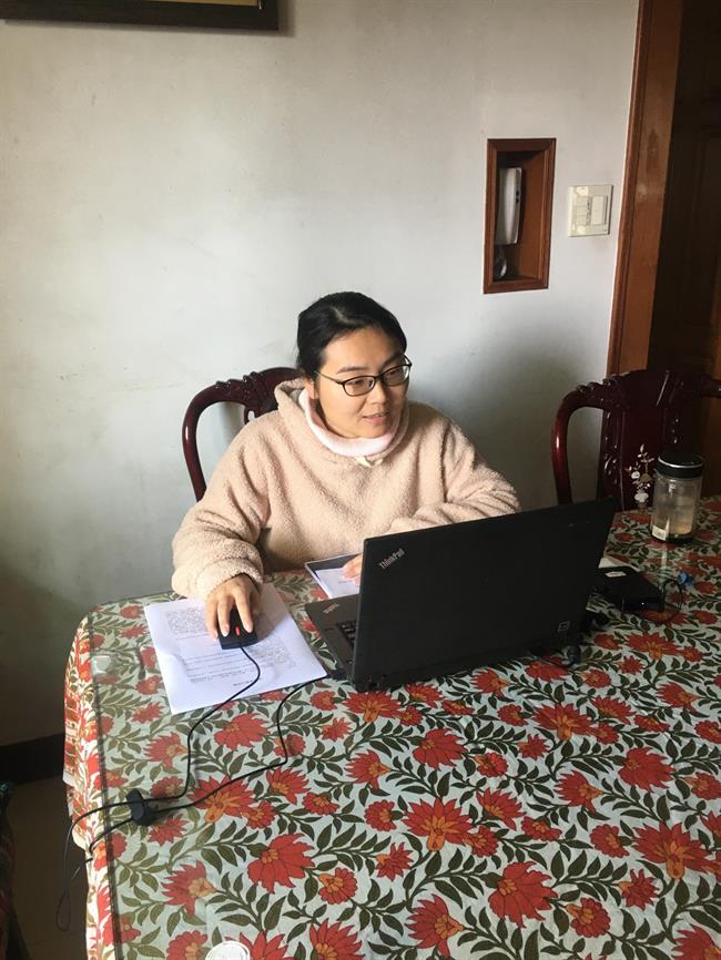 许瑛书记授课.jpg 许瑛书记授课.jpg